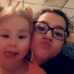 Meet your Posher, Tessa